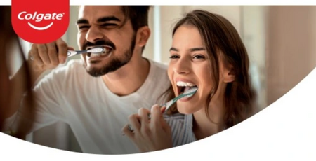 COLGATE SZCZOTECZKA 360 CHARCOAL GOLD MIĘKKA